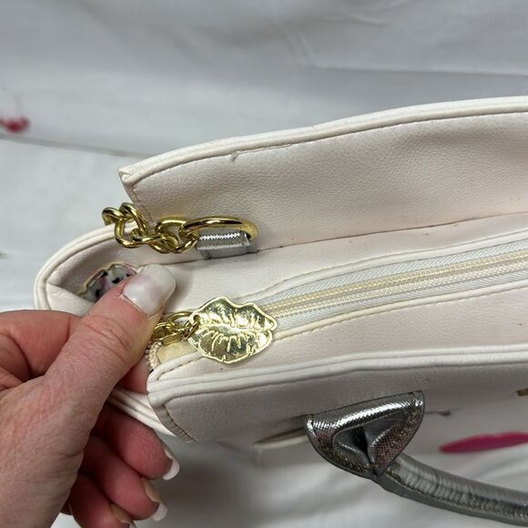 Betsy Johnson Unicorn 2-Way Satchel White/Silver Metallic Shoulder Bag. - Picture 7 of 14